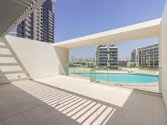 1 of 6 Exclusive Lagoon Townhouse / Ultra Luxury