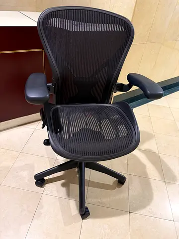 Herman Miller Areon Classic Chairs For Selling