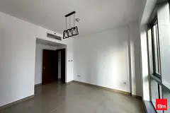 Spacious|Study Room| Big Terrace | Downtown