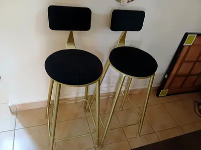 Kitchen chairs for sale ( 2nos)