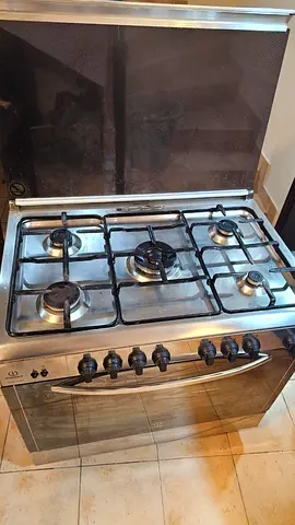 Indesit Cooker for sale