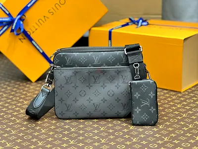 LV men bag