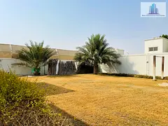 Independent Five Bedroom Villa With Maids Room for Rent