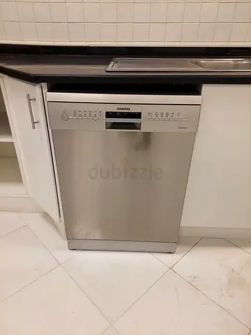 .Siemens Brand Three Rack Dishwasher