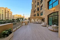 Exclusive | Upgraded | Terrace+Park View