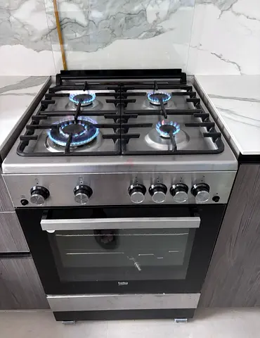 Beko Full Gas Stove 4 Burners 60×60cm Mint Condition