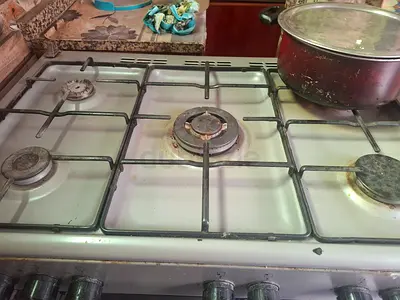 Reliable Gas Cooking Range for Sale good condition