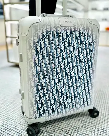 Rimowa x Rimowa Gradient Blue oblique
