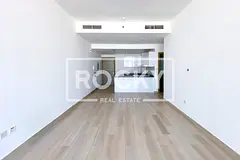 Excellent Building | Best Amenities | Vacant