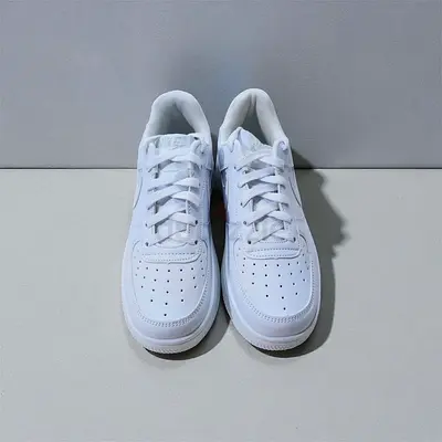 BRAND NEW - Stylish Womens Sneakers - Size 37, Perfect for Everyday Wear!