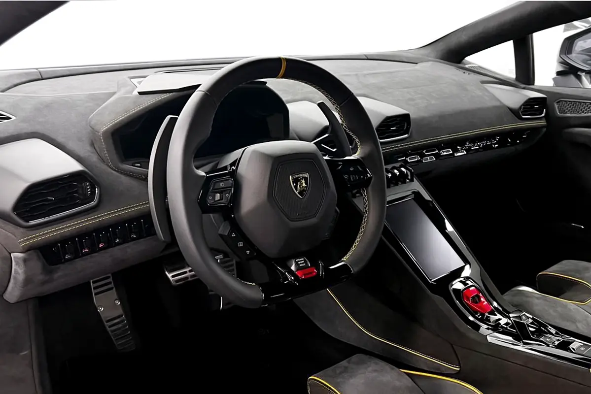 Lamborghini Huracan 2024
