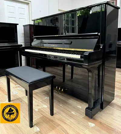 FOR SALE – Yamaha U3 Upright Piano
