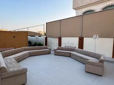 Elegant Sectional Sofa Set / طقم كنب سكشنيـل أنيق