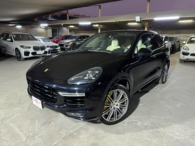 PORSCHE CAYENNE TURBO S 2016 | CARBON CERAMIC BRAKES (PCCB) | CARBON INTERIOR PACKAGE | SUNROOF