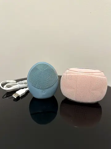 NEW 2-Sided Electric Face Massagers