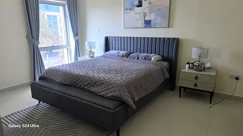 Comfortable King Size Bed with Elegant Design