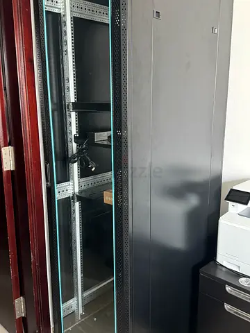 Computer Rack 42 U