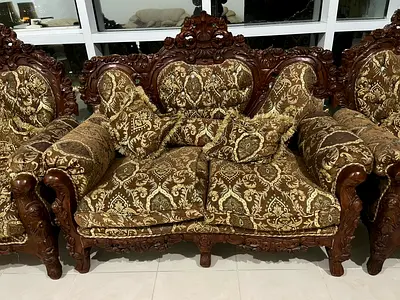 Solid Wooden Royal Victoria Sofa Set 7 Seater (3 + 2 + 1 + 1)