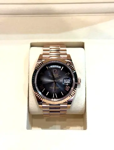 SC Rolex DayDate Rose Ombré 1-1