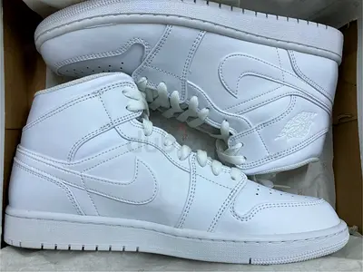 Air Jordan 1 Mid White