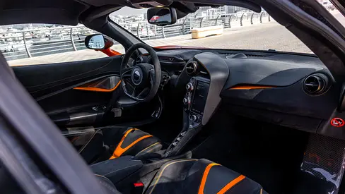 صورة 12 لـ 2018 Mclaren 720S