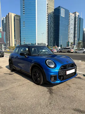 2026 Mini Cooper S + JCW Kit. 3 Years Warranty/ 3 Years Free Service. Free Insurance