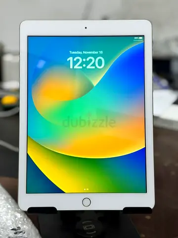 APPLE I PAD 5TH 11” 32 GB WIFI