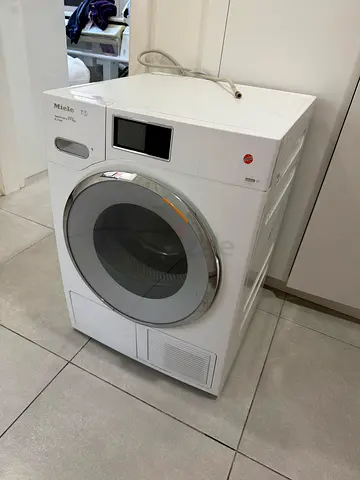 Miele T1 Heat Pump Tumble Dryer in Excellent Condition