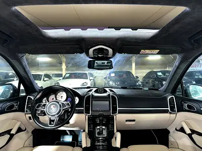 صورة مصغرة 18 لـ 2016 Porsche CAYENNE