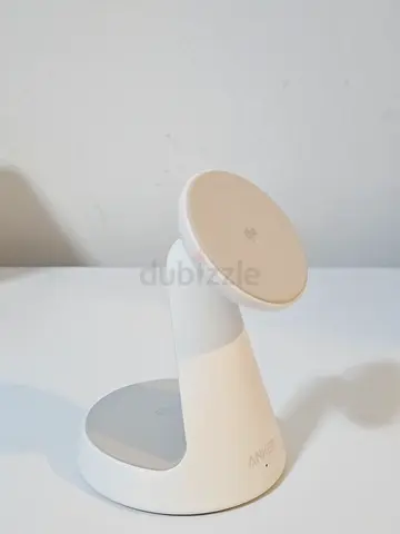 Anker charger 2 in 1 , never used only open box with original box and cable