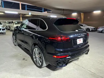 صورة مصغرة 4 لـ 2016 Porsche CAYENNE