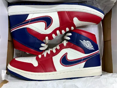 Air Jordan 1 Mid USA