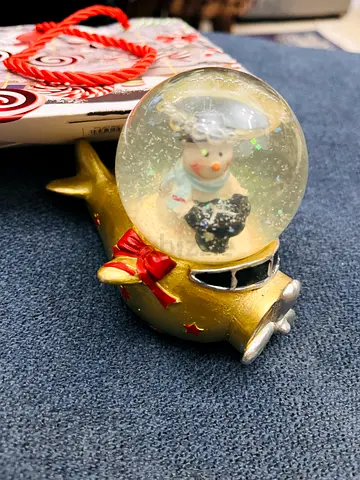 Gold snow globe snowman collectible gift set Christmas holiday gift tommy hilfiger fossil diesel ck