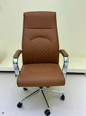 Stylish and Comfortable Office Chair