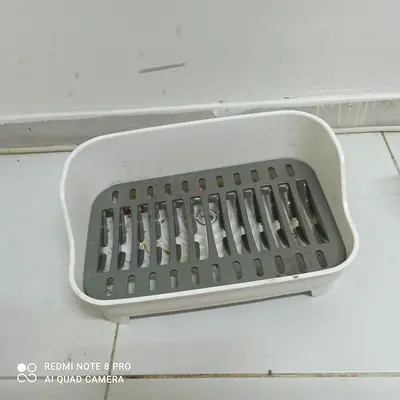 Kitchen utensil stand