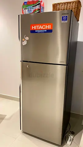 Hitachi 500L Capacity Refrigerator – Latest Version | Excellent Condition