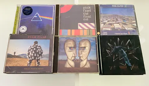 6 Pink Floyd Music CD’s