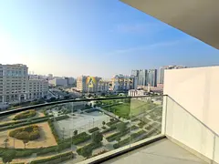 Park View Studio | Bright Layout | Luxury Living