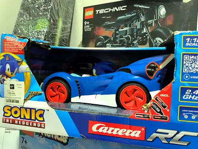 Sonic the Hedgehog Carrera RC Car