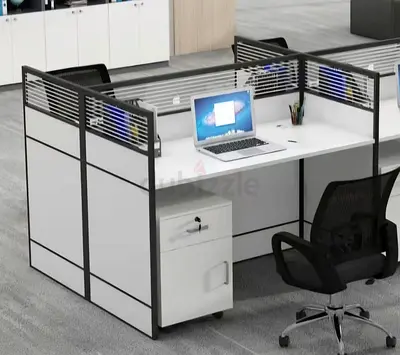 Cubic workstation for staff 2P face to face