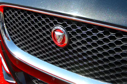 2020 Jaguar XF — миниатюра 19
