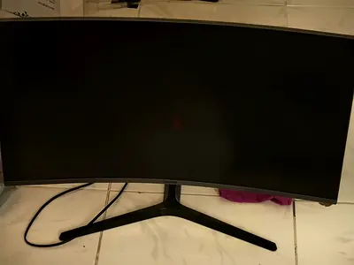 Samsung 32 inch 2k 144hz