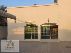Traditional house for sale in Sharjah, Al Sabkha area