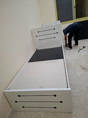 Single Bed With mattress Selling Brand New