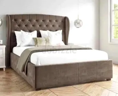 Curved tufted upholstery fabric headboard king size bed frame available