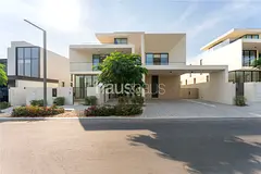 Main Lake | Corner Plot | Keys In Hand