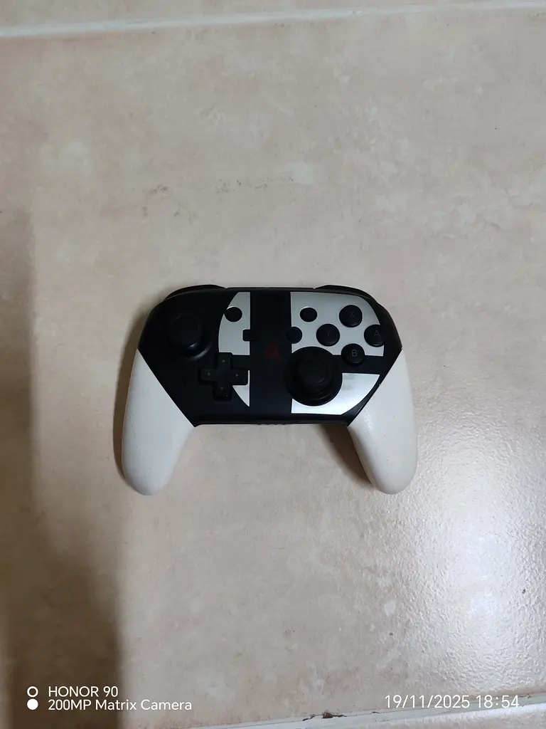 Nintendo Switch Console - Great Condition! | dubizzle Abu Dhabi