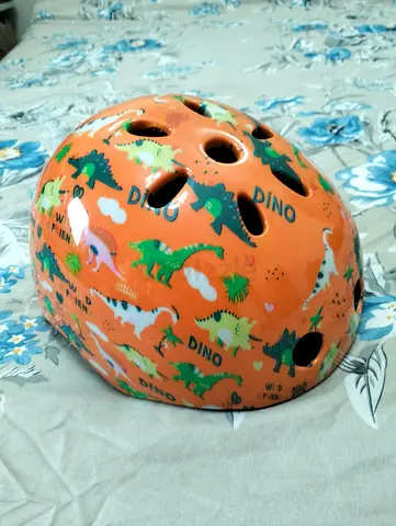 High Quality European standard Kids Helmet Used One time only Size 50-53 Adjustable New condition