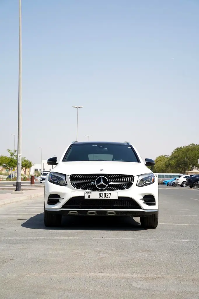 Mercedes-Benz GLC-Class 2019 — photo 1 of 8