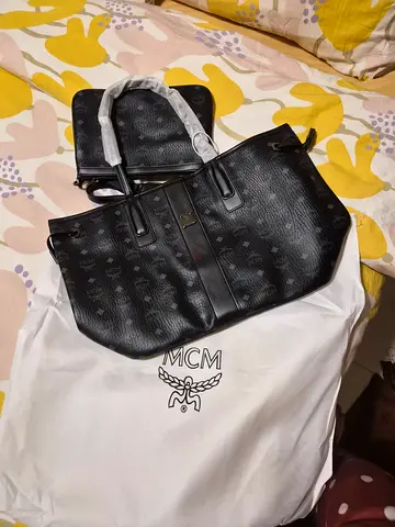 MCM TOTE